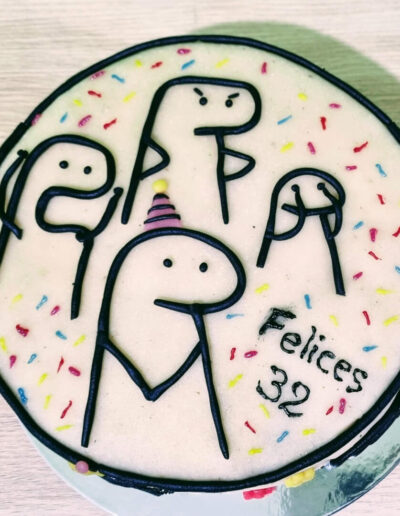 A birthday custom cake design by Baking Friends